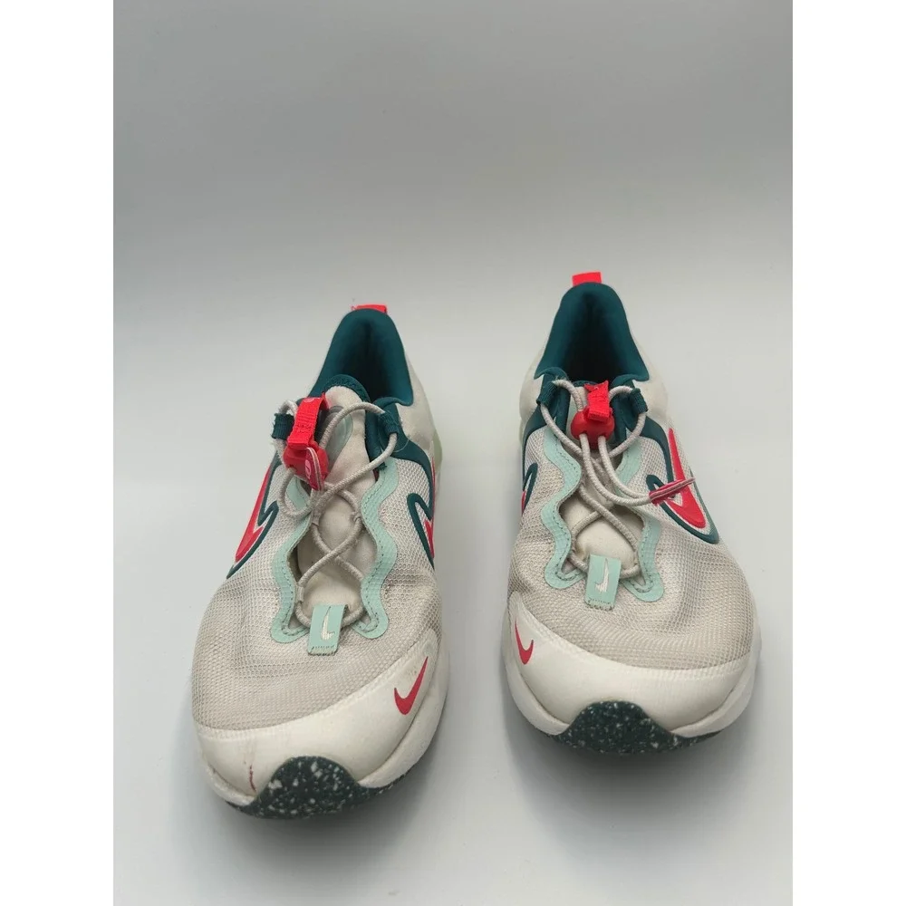 Nike renew run